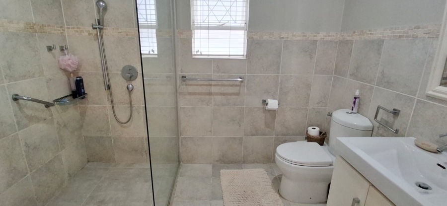 4 Bedroom Property for Sale in Nahoon Eastern Cape